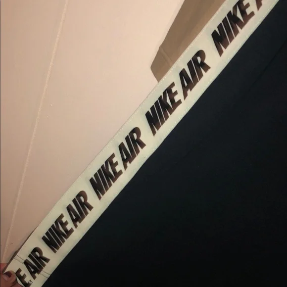 Nike Air Black and Olive Long Sleeve Dress - Picture 5 of 6